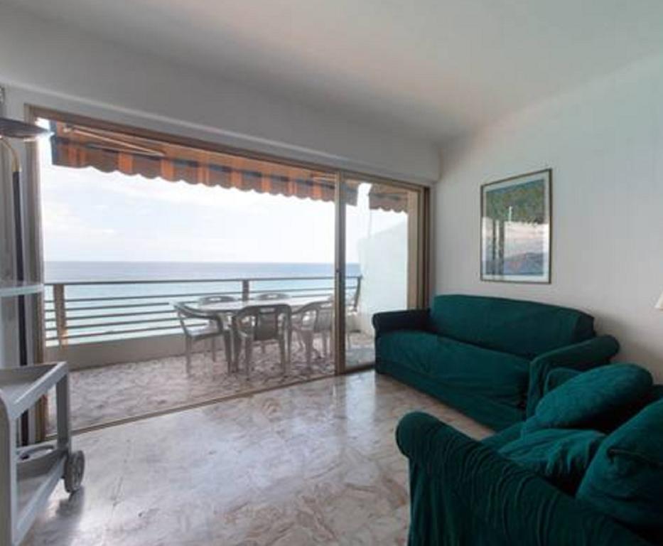 Flat Rossi Apartment Ментона Стая снимка