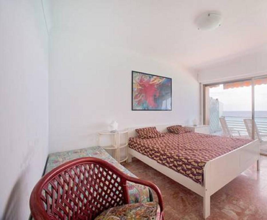 Flat Rossi Apartment Ментона Стая снимка